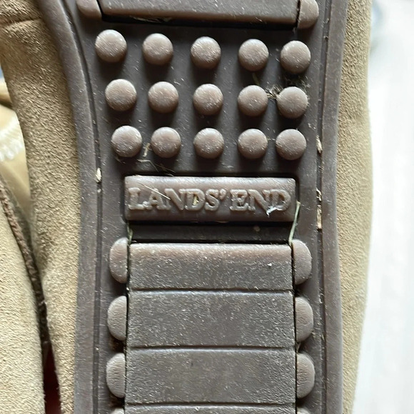 Lands’ End Sz 5 suede moccasin boots. Laces Sherpa lining. 11” tall “x” detail - Picture 5 of 13